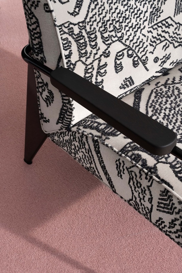 Enigmatic jacquard velvet Tiger Mountain | Dedar Milano